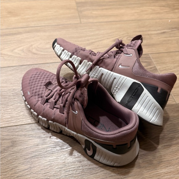 Nike Metcon Free Women’s 10.5 - Picture 1 of 4